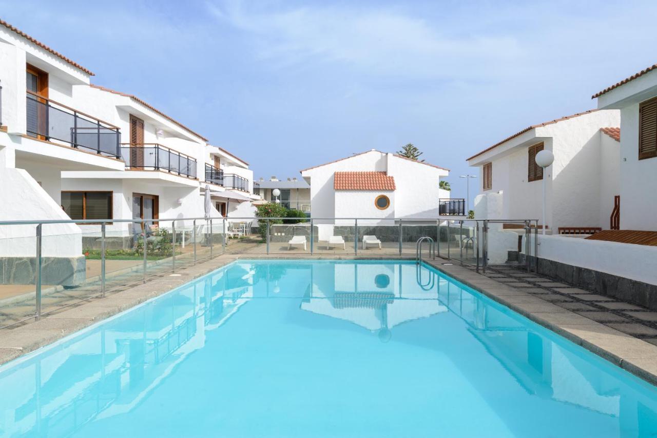 Bonito Bungalow Con Piscina Junto A La Playa San Bartolomé Eksteriør billede