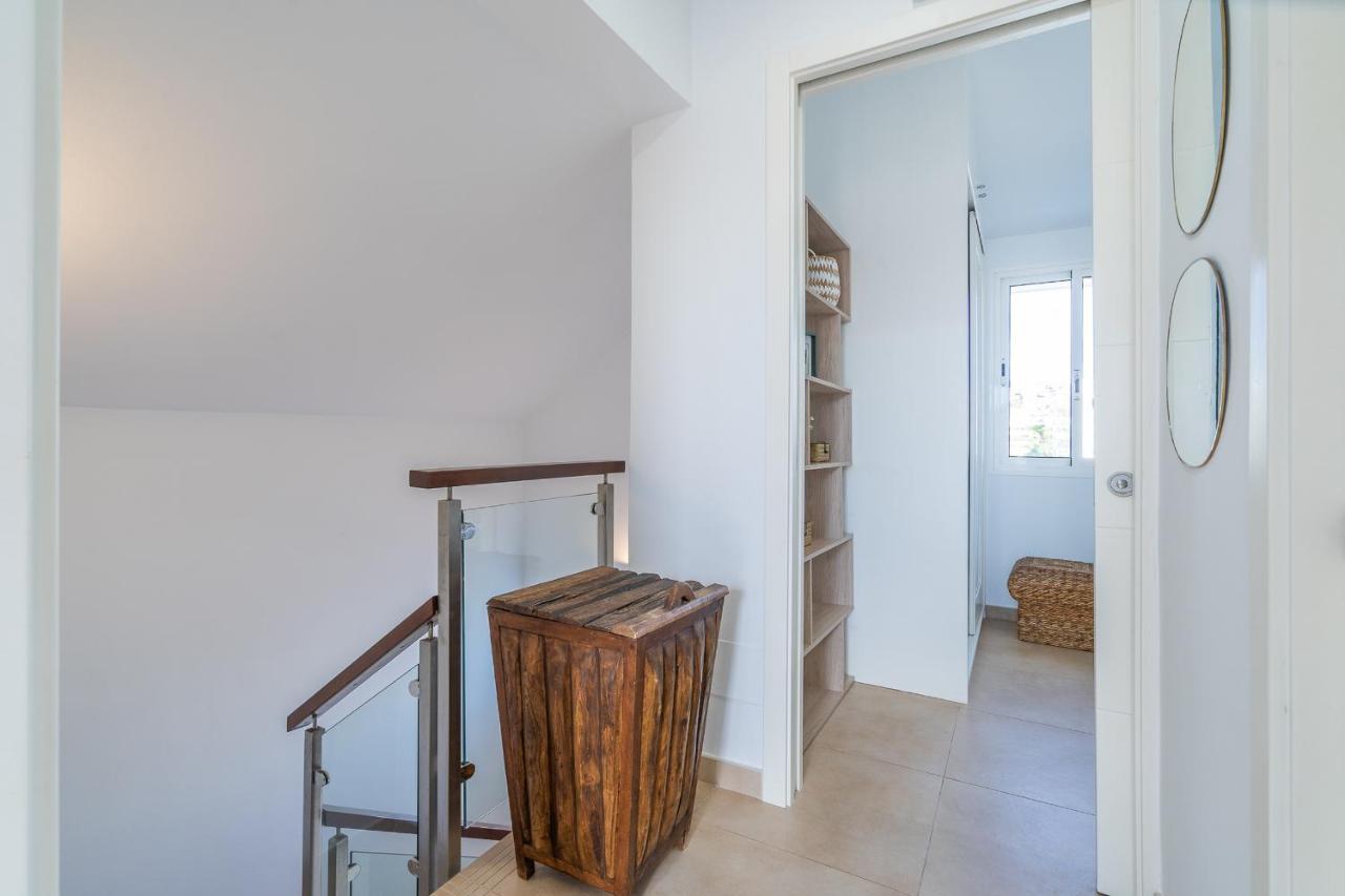 Bonito Bungalow Con Piscina Junto A La Playa San Bartolomé Eksteriør billede